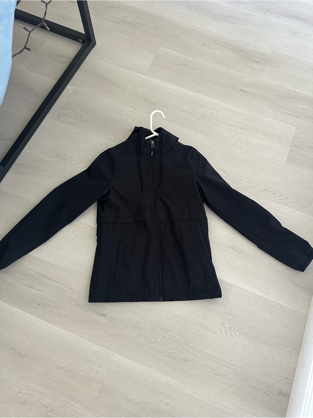 New Balance Women’s Black Zip-Up lined for warmth Jacket. Warm and cozy!